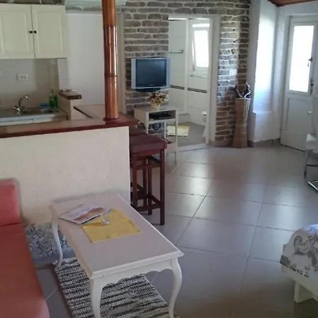 Apartament Mare 2